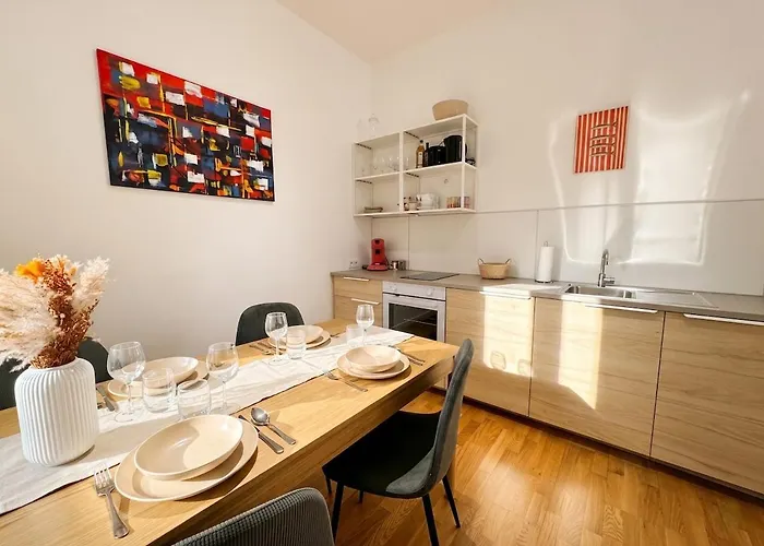 Modernes Studio-apartment - T5 Apartamento
